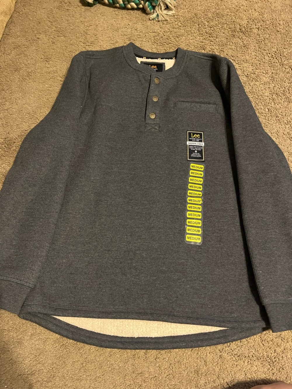 Lee Sherpa-Lined Sweatshirt with Dark Gray Exterior and Cream Sherpa